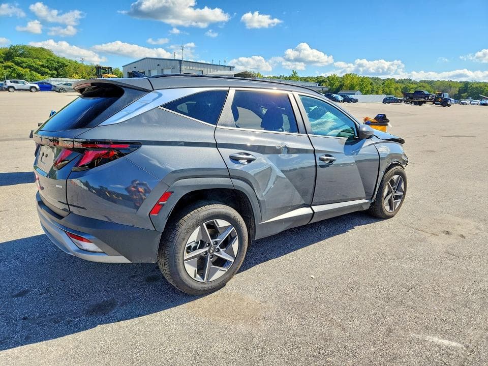 2026 HYUNDAI TUCSON SEL 3