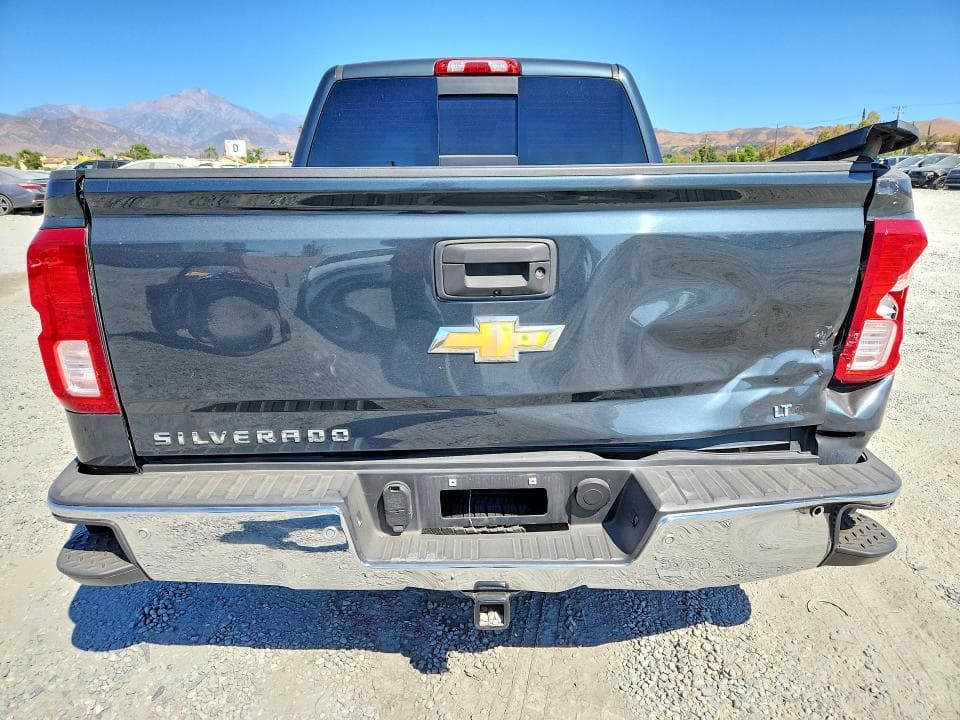 2017 CHEVROLET SILVERADO C1500 LTZ 6