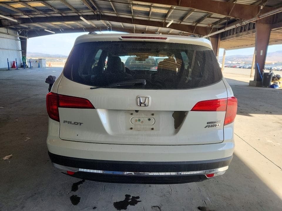 2017 HONDA PILOT TOURING 6