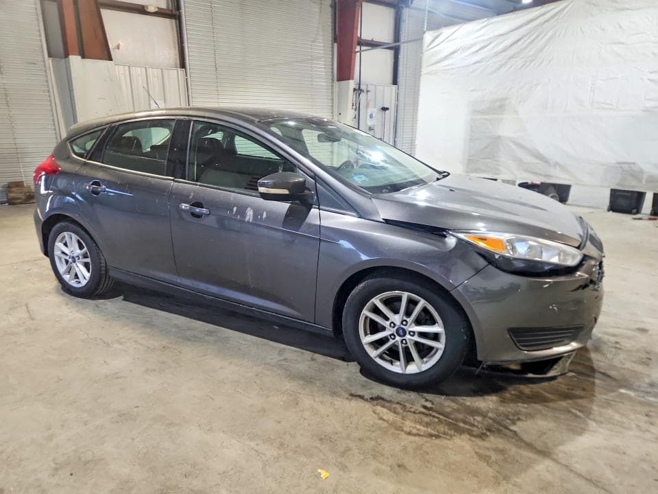 2018 FORD FOCUS SE 4