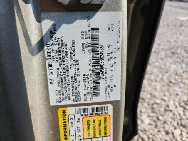 2017 FORD FUSION SE 12