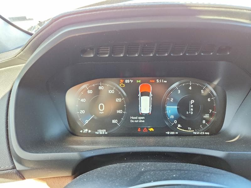 2018 VOLVO XC90 T6 9