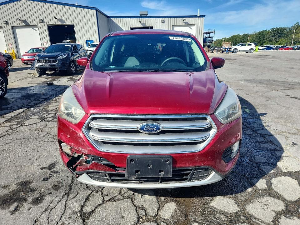 2017 FORD ESCAPE SE 5
