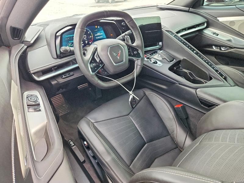 2024 CHEVROLET CORVETTE STINGRAY 2LT 8
