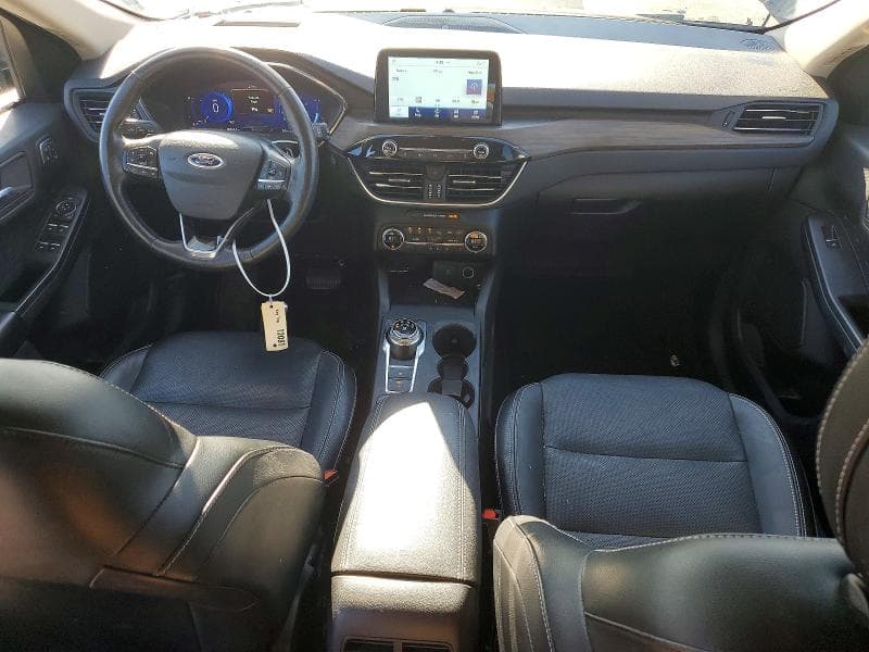 2020 FORD ESCAPE TITANIUM 8