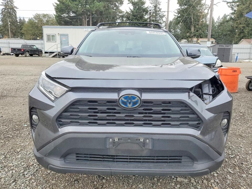 2021 TOYOTA RAV4 HYBRID XLE 5