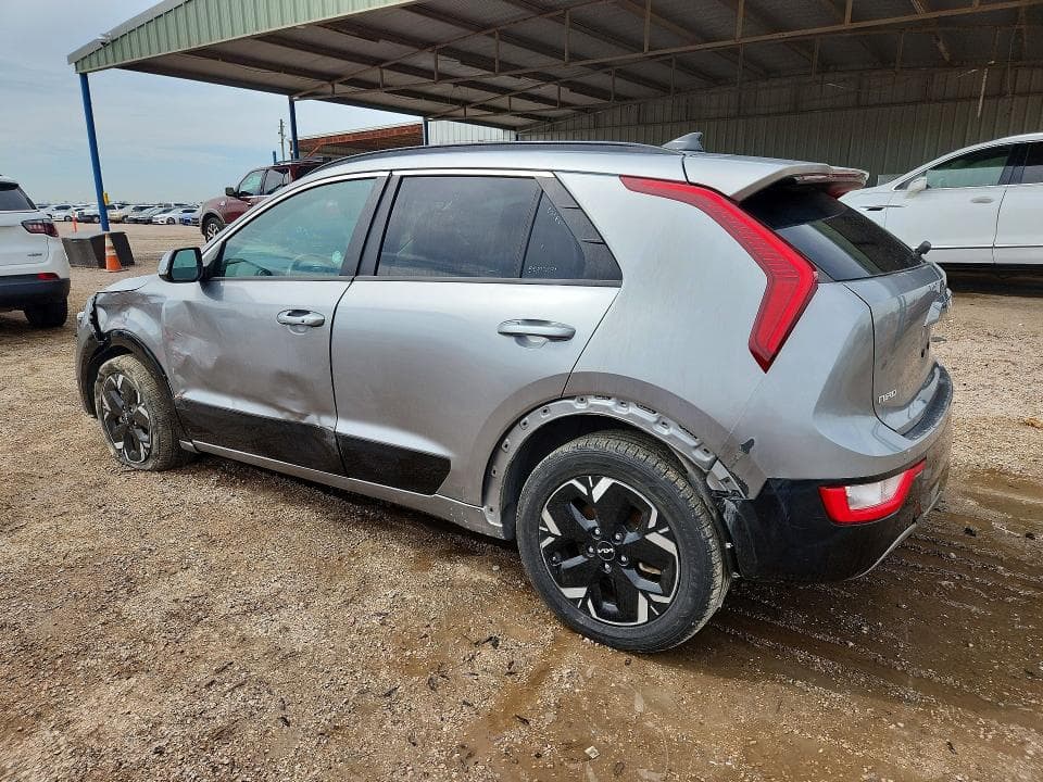 2023 KIA NIRO WIND 2