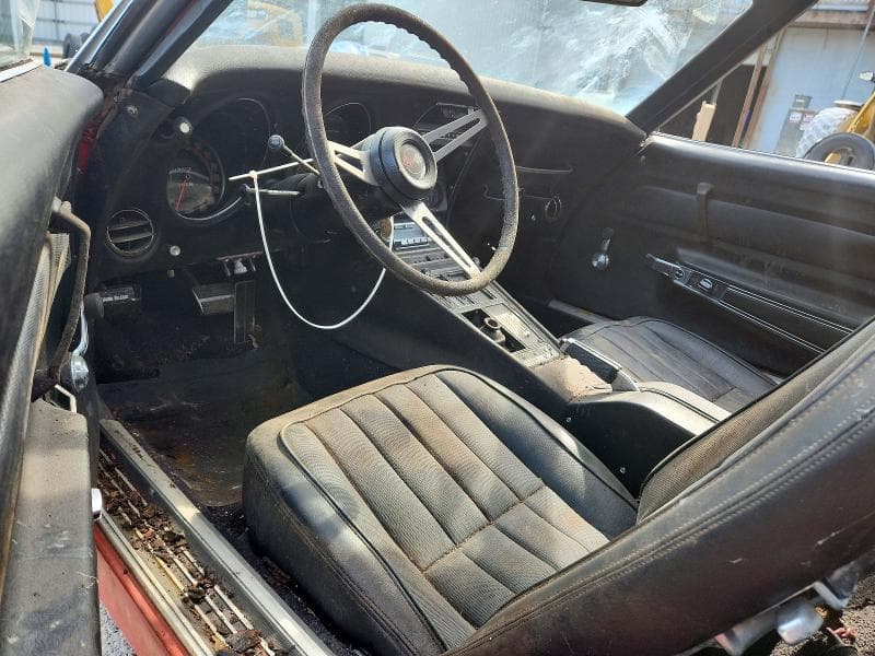 1969 CHEVROLET CORVETTE 8