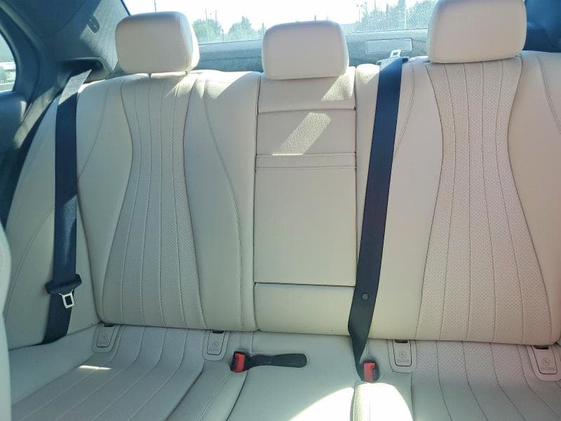 2019 MERCEDES-BENZ E 300 10