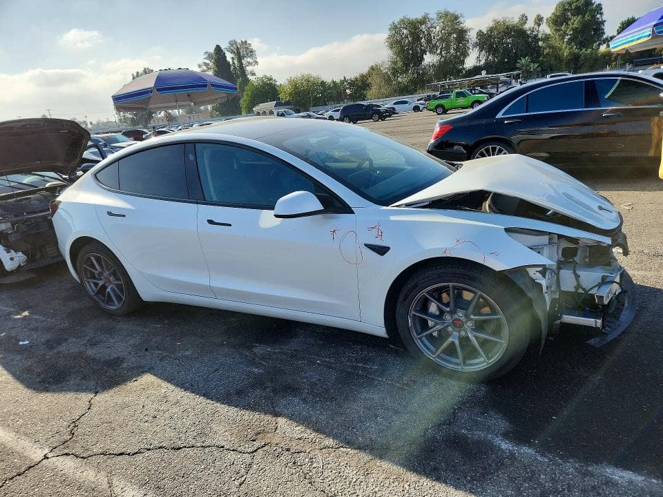 2023 TESLA MODEL 3 4