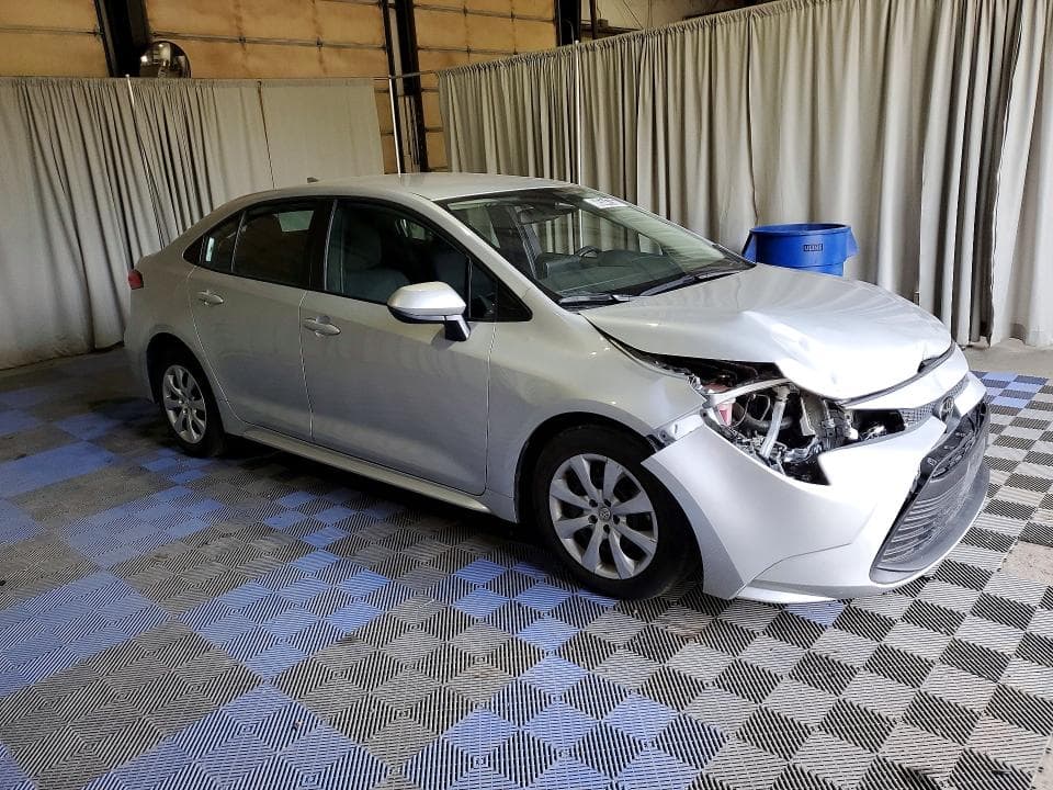 2025 TOYOTA COROLLA LE 4