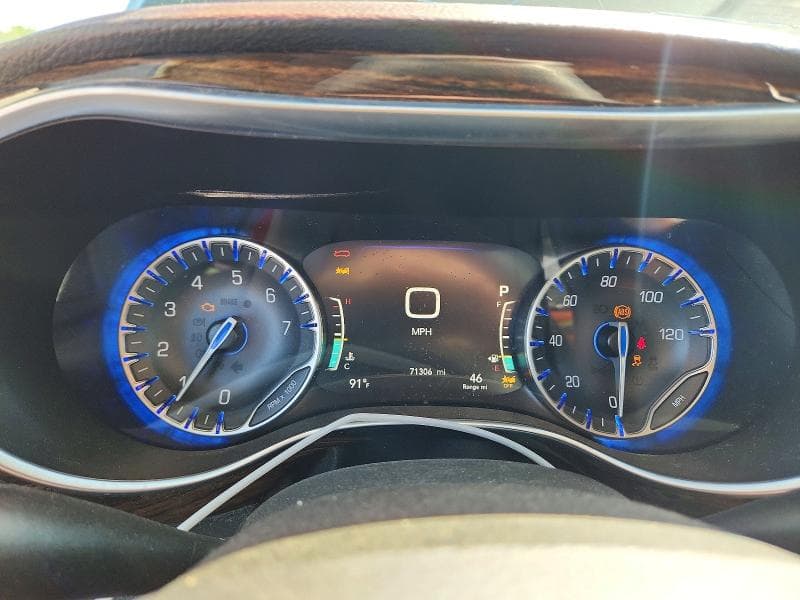 2024 CHRYSLER PACIFICA LIMITED 9