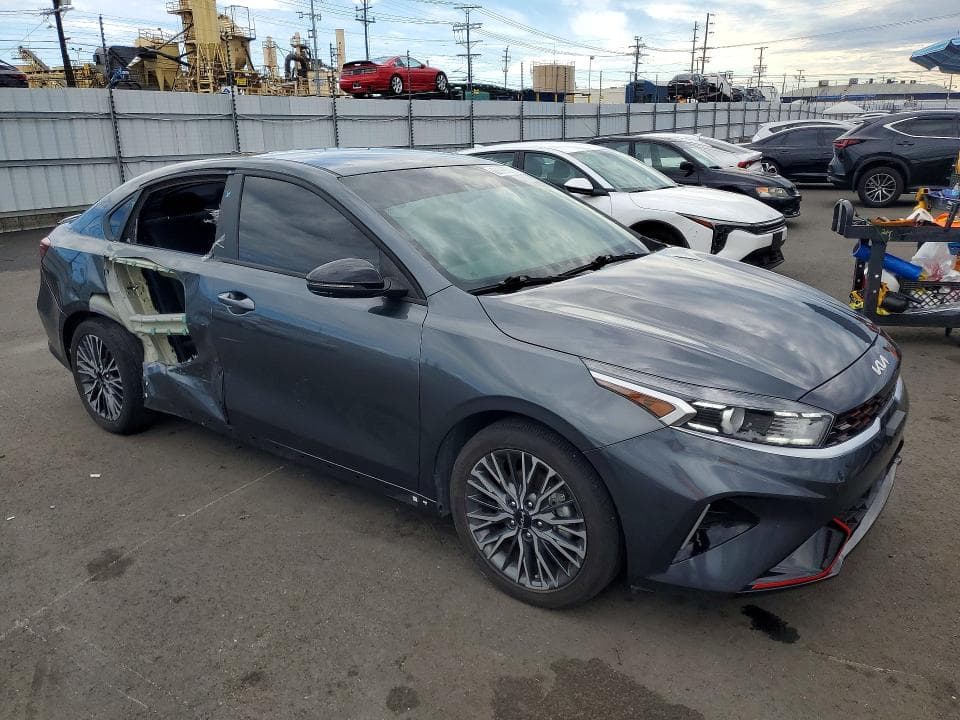 2024 KIA FORTE GT LINE 4