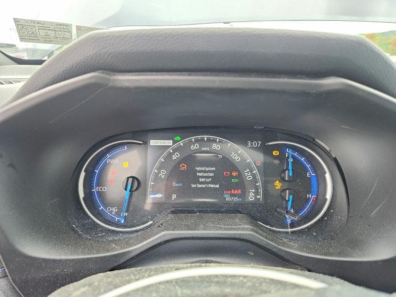 2020 TOYOTA RAV4 XSE 9