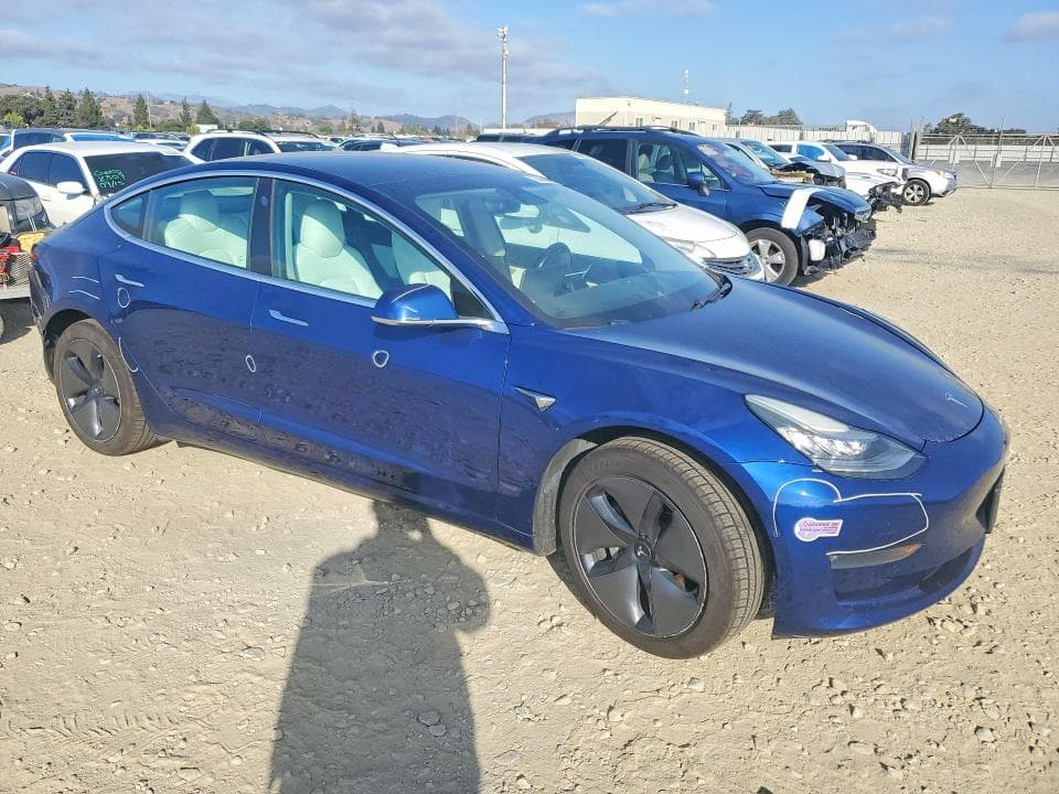2019 TESLA MODEL 3 4