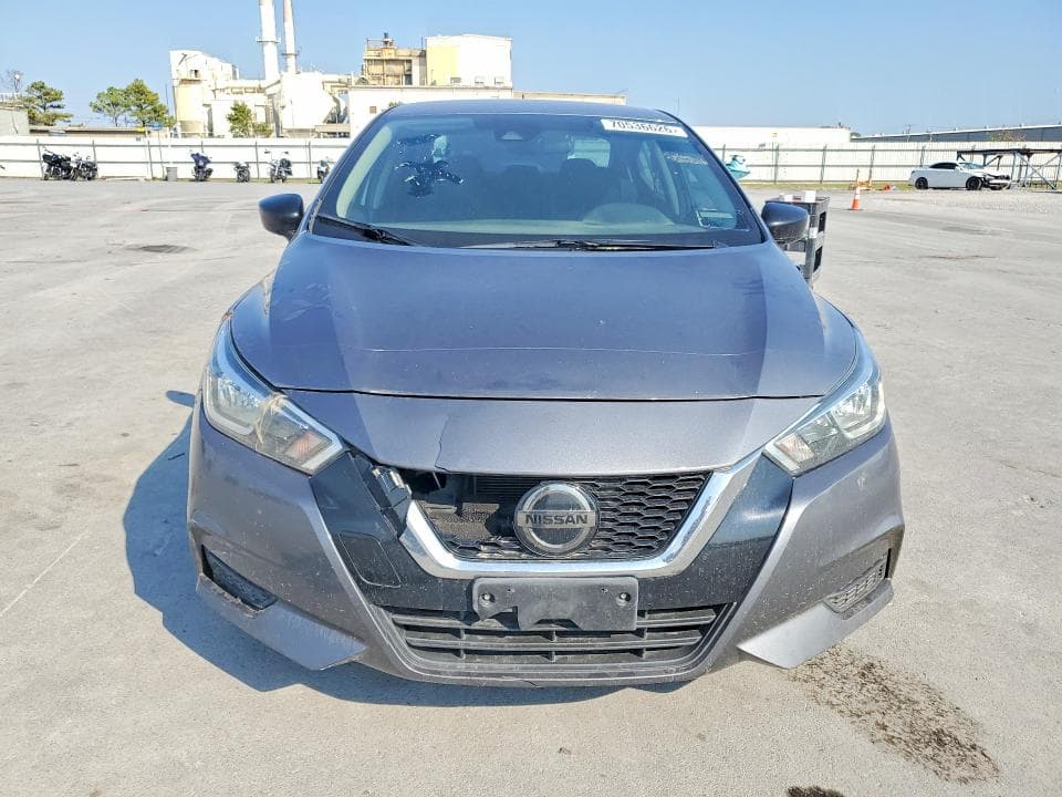 2020 NISSAN VERSA S 5