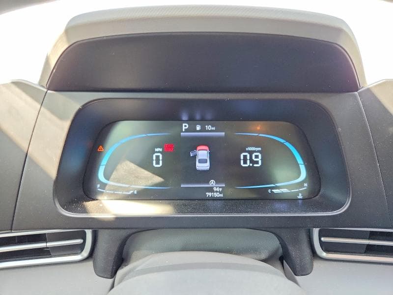 2024 HYUNDAI ELANTRA SE 9