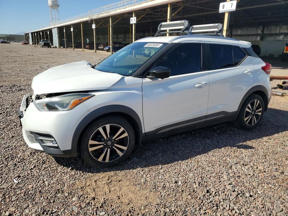 2020 NISSAN KICKS SR