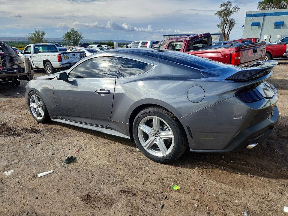 2026 FORD MUSTANG 2