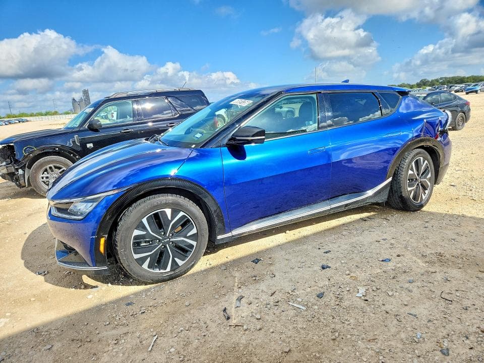 2023 KIA EV6 WIND