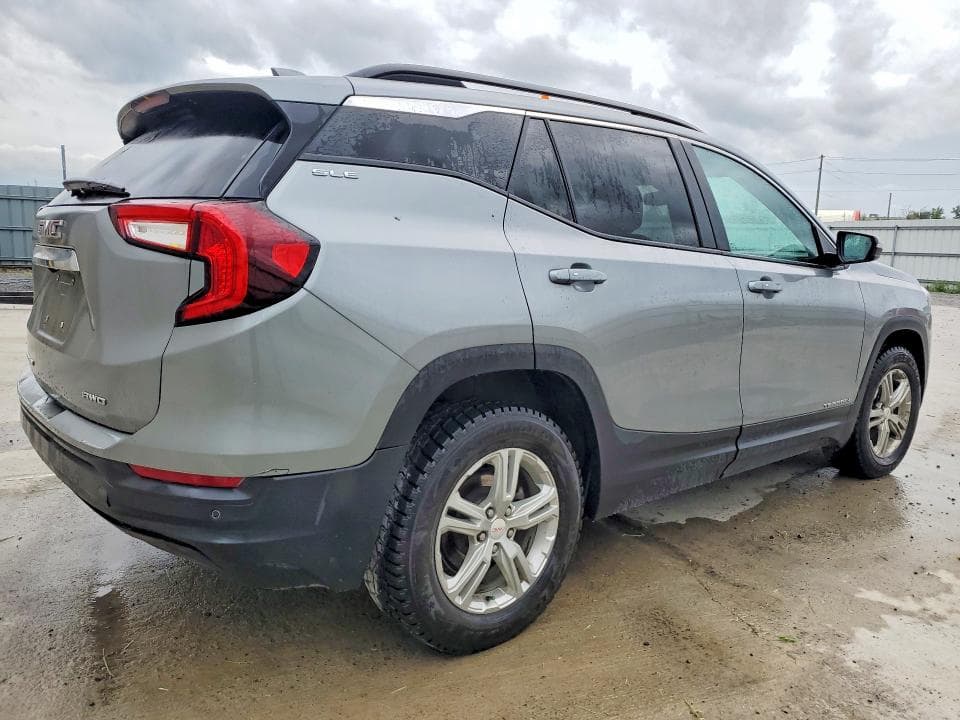 2024 GMC TERRAIN SLE 3