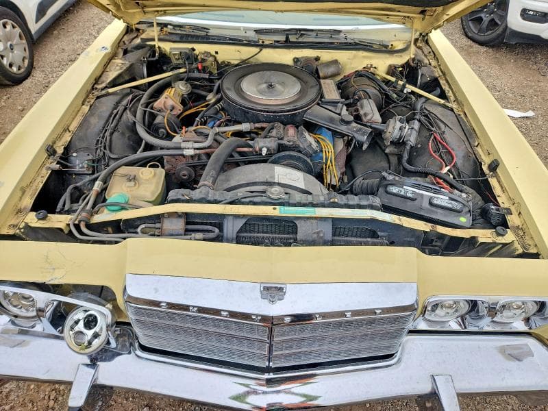 1977 CHRYSLER NEWPORT 11