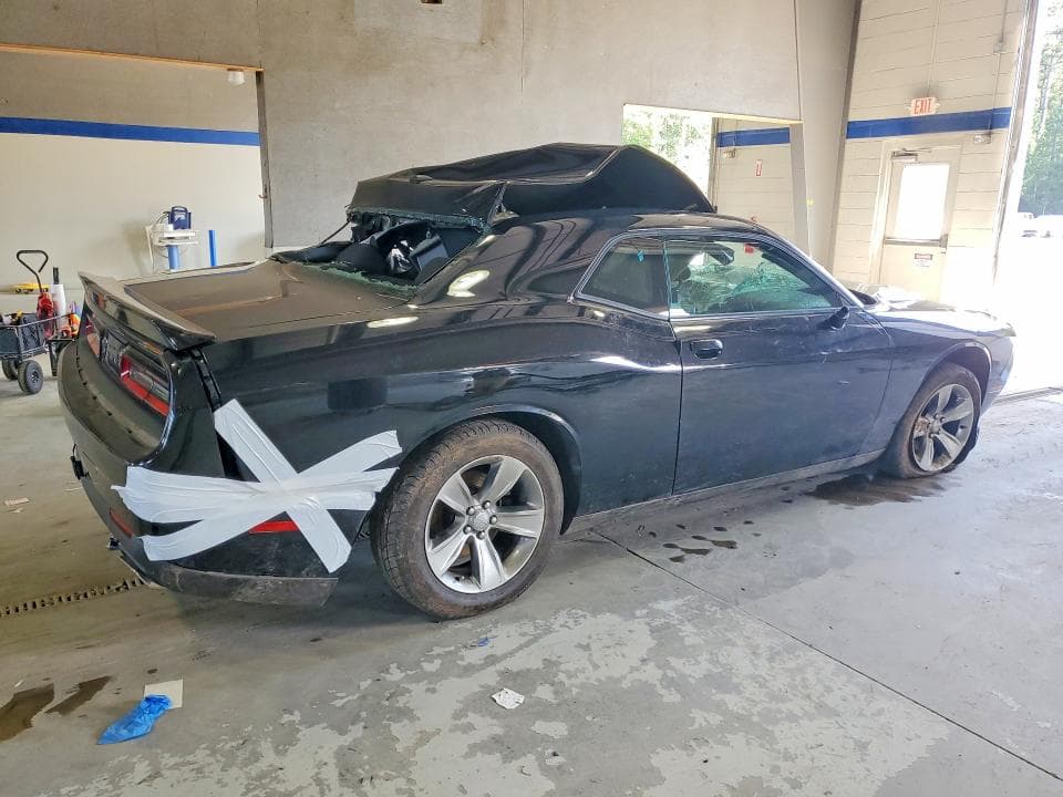 2020 DODGE CHALLENGER SXT 3