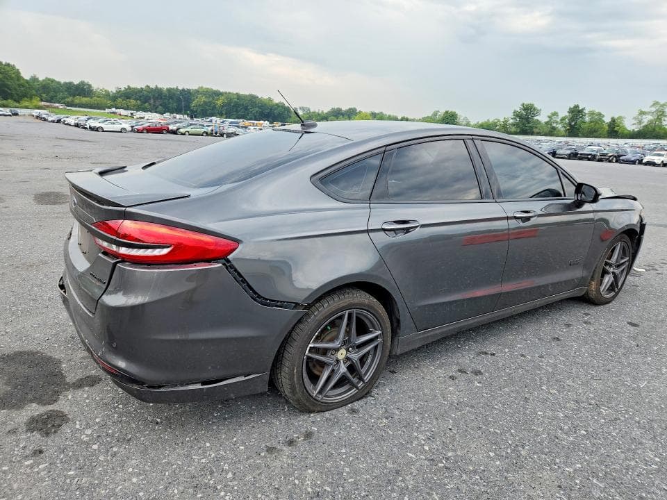2017 FORD FUSION TITANIUM PHEV 3