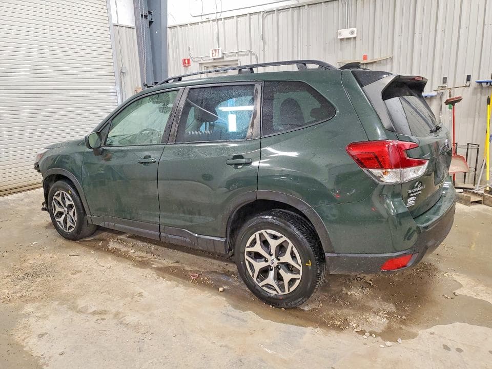 2024 SUBARU FORESTER PREMIUM 2