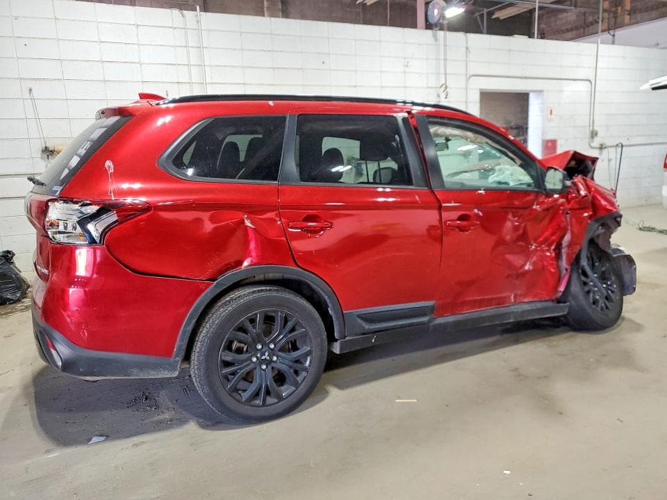 2019 MITSUBISHI OUTLANDER SE 3