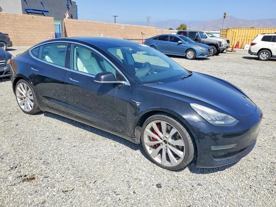 2019 TESLA MODEL 3 4