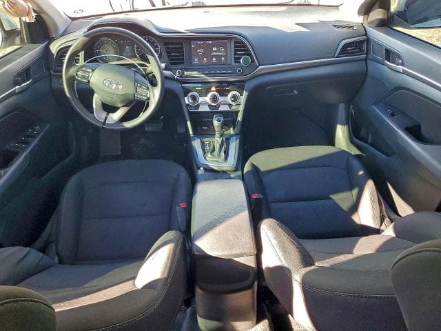 2019 HYUNDAI ELANTRA SEL 8