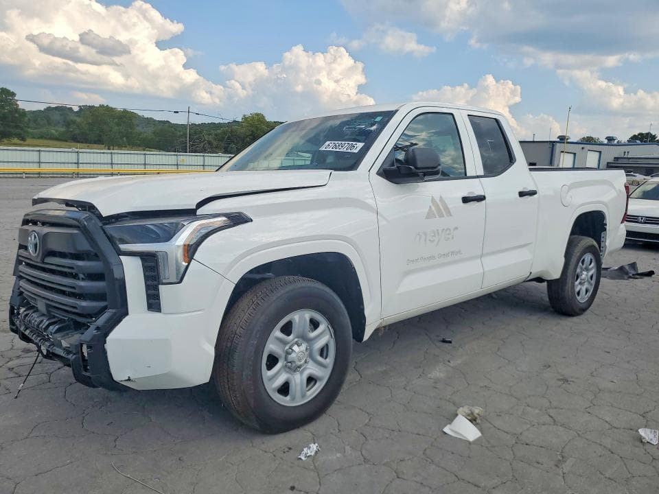 2025 TOYOTA TUNDRA SR