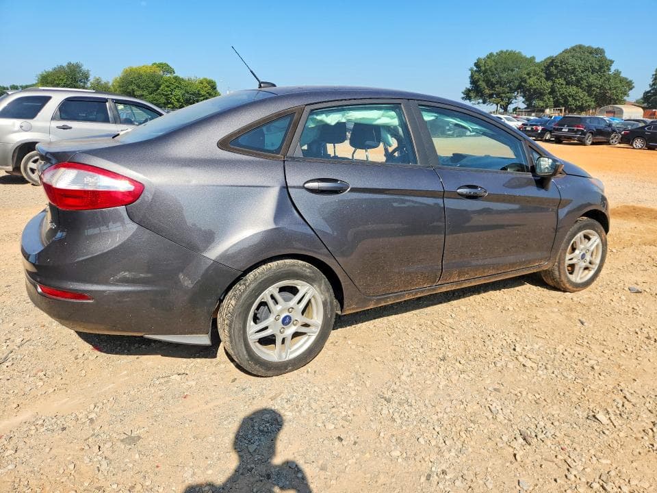 2018 FORD FIESTA SE 3