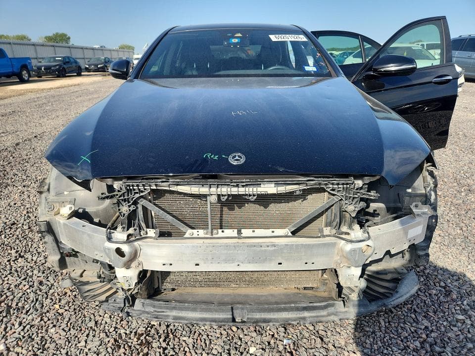 2018 MERCEDES-BENZ E 300 5