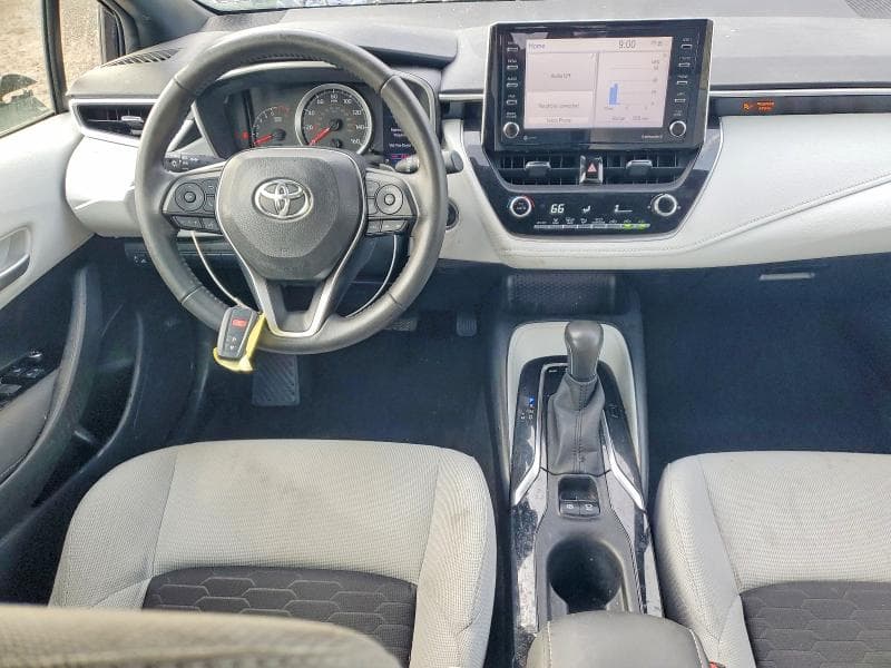 2021 TOYOTA COROLLA HATCHBACK SE 8