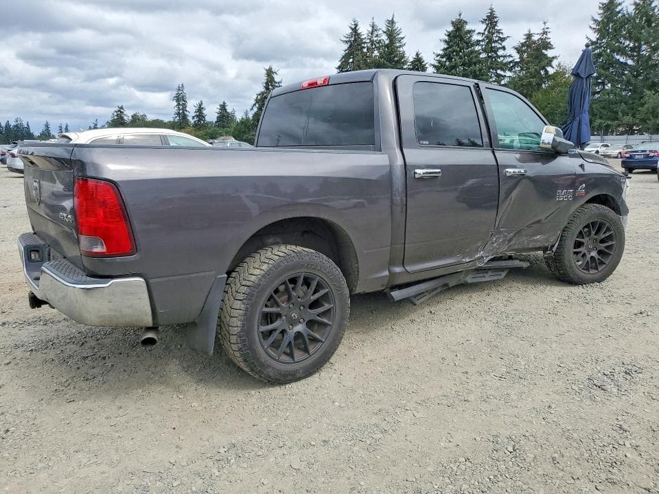 2017 RAM 1500 ST 3