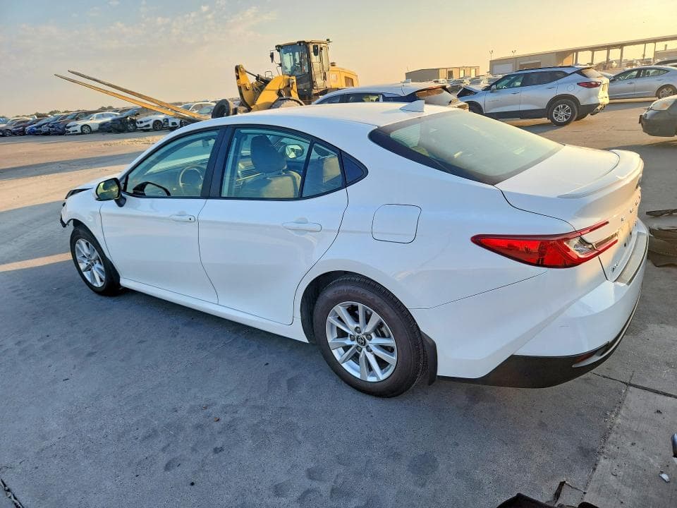 2025 TOYOTA CAMRY LE 2