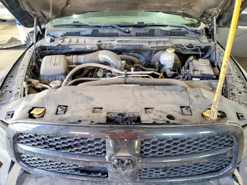 2019 RAM 1500 CLASSIC SLT 11