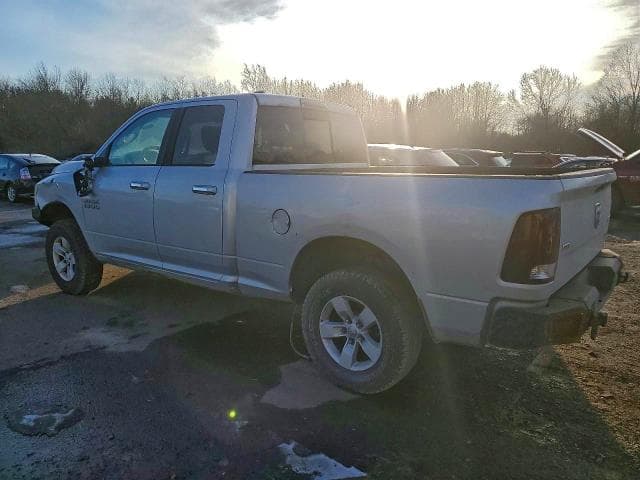 2017 RAM 1500 SLT 2