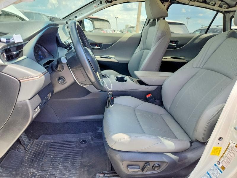 2021 TOYOTA VENZA LIMITED 7