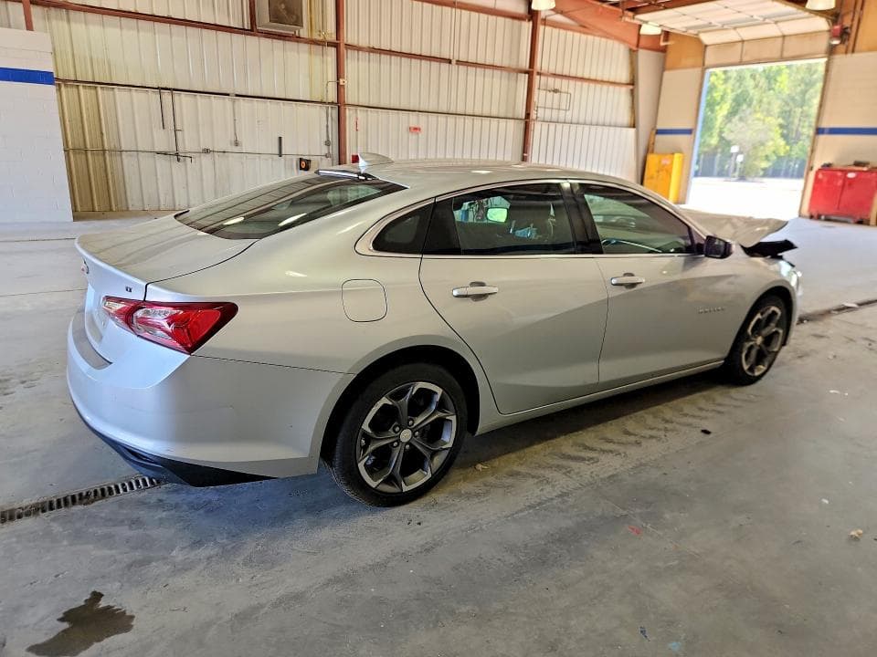2021 CHEVROLET MALIBU LT 3