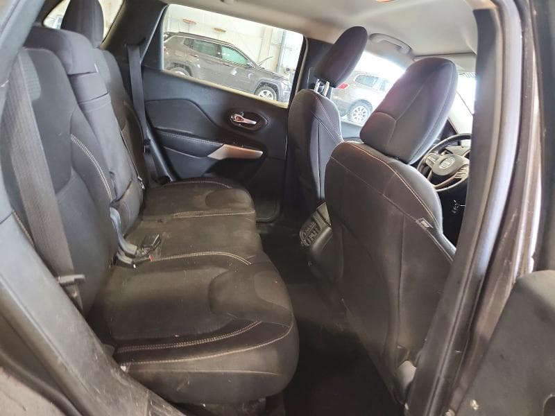 2017 JEEP CHEROKEE LATITUDE 11
