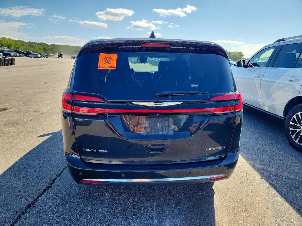 2024 CHRYSLER PACIFICA LIMITED 6