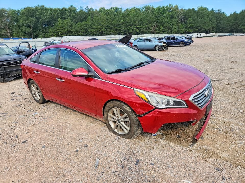 2017 HYUNDAI SONATA SE 4