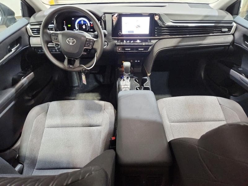 2026 TOYOTA CAMRY LE 8