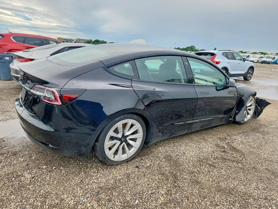 2023 TESLA MODEL 3 3