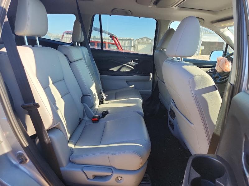 2019 HONDA PILOT TOURING 10