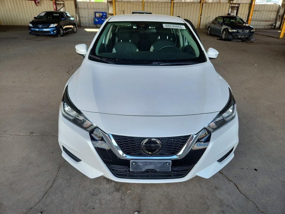 2021 NISSAN VERSA SV 5