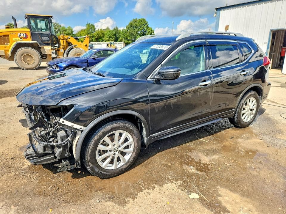 2017 NISSAN ROGUE SV - 1